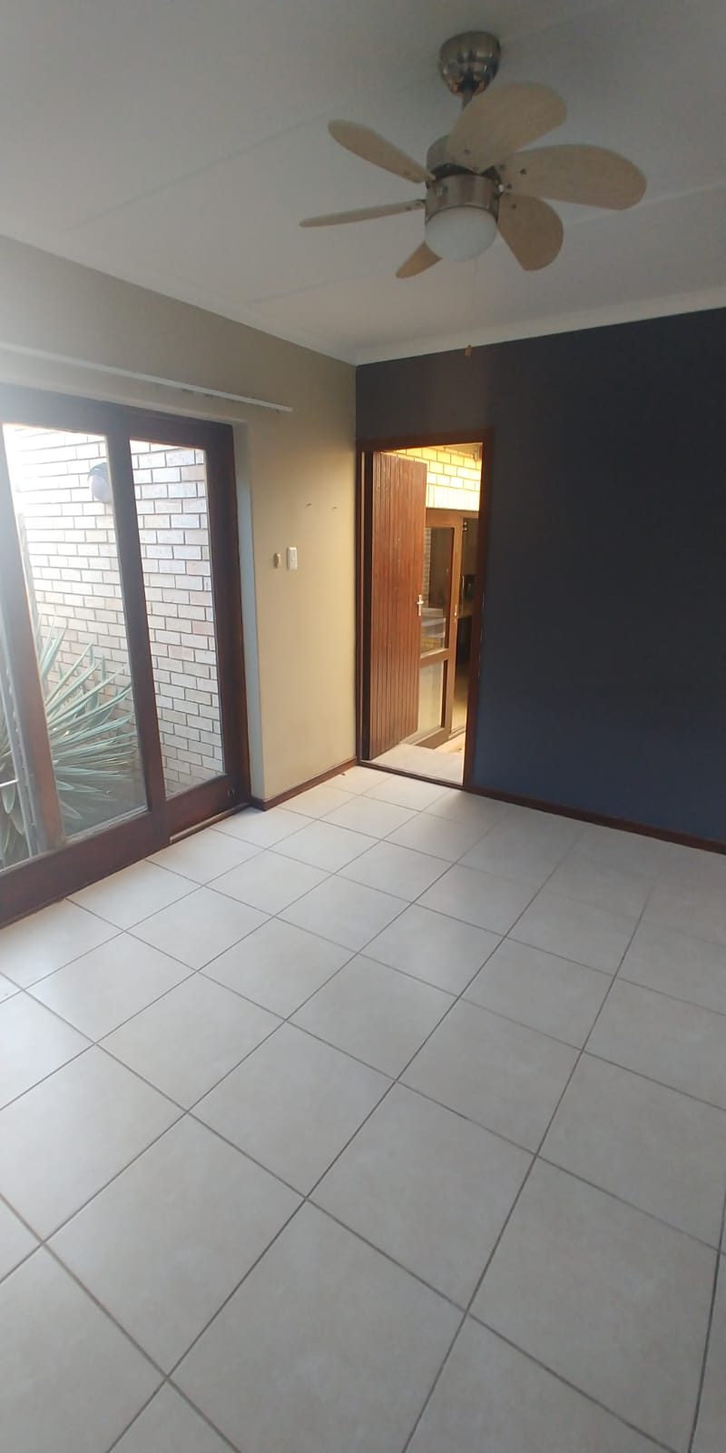  Bedroom Property for Sale in Parkside Eastern Cape